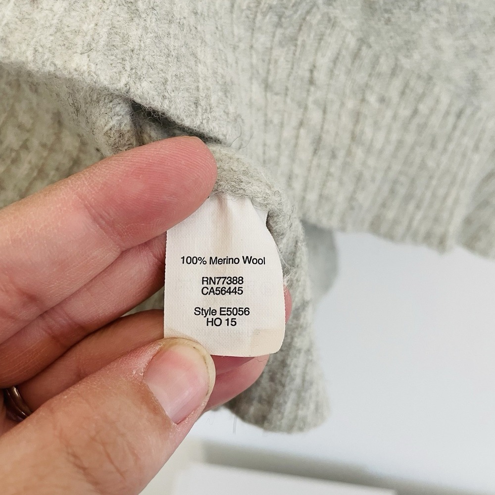 *READ* Madewell 100% Merino Wool V-Neck Button Front Cardigan Sweater Grey Small - Picture 10 of 10